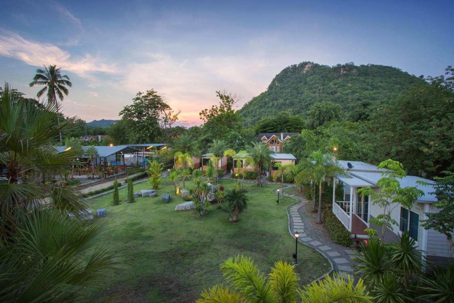 Tharapana Khaoyai Resort 무 시 외부 사진